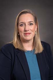 Headshot of Andi Bender
