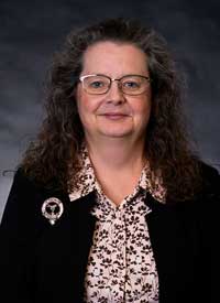 Headshot of Jen Adams