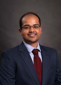 Headshot of Rajas Patil