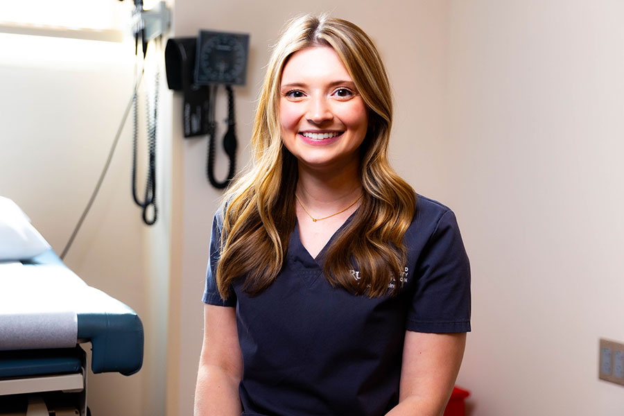 McKenzie Perkins '24 in the Nursing Simulation Lab at the Roanoke Higher Education Center