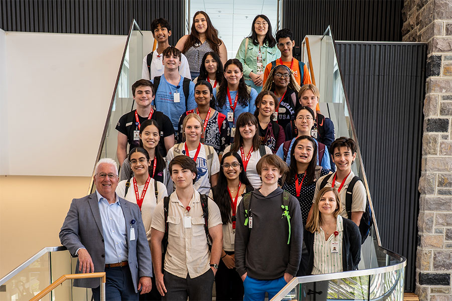 The 2026 Governor’s School for Medicine and Health Sciences with director Glen Mayhew (bottom left) and Radford University Nursing faculty member Adriane Biggio (bottom right).
